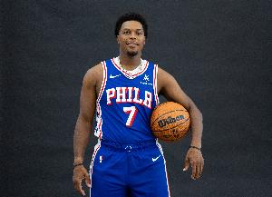 洛瑞重返76人开启生涯第20季 成为史上第12位20+赛季球员