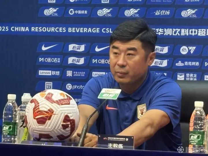 乐鱼官网-韩鹏谈年轻球员成长:20岁立足中超并不多,珍惜中乙实战机会