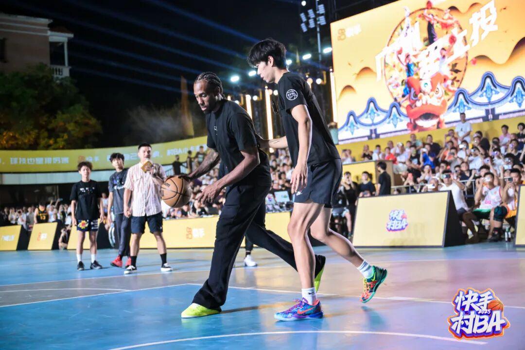 乐鱼体育-NBA球星下乡学咏春，村BA还有多少「花活」？