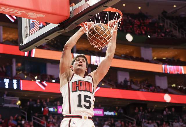 乐鱼体育app-首发场均20+5！仍相信会成库里，谢泼德分析透彻，火箭也要赌一把