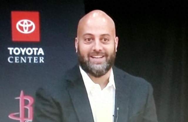 乐鱼体育app-首发场均20+5！仍相信会成库里，谢泼德分析透彻，火箭也要赌一把