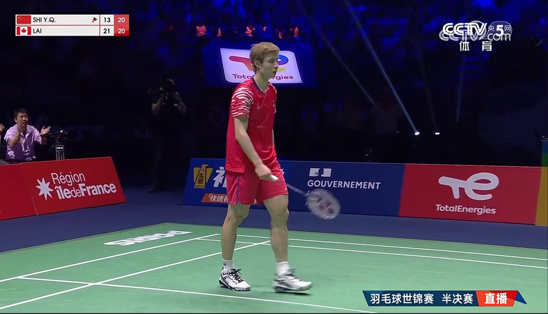 乐鱼官网-石宇奇救赛点22-20扳回一城，与赖浩俊战成1-1平