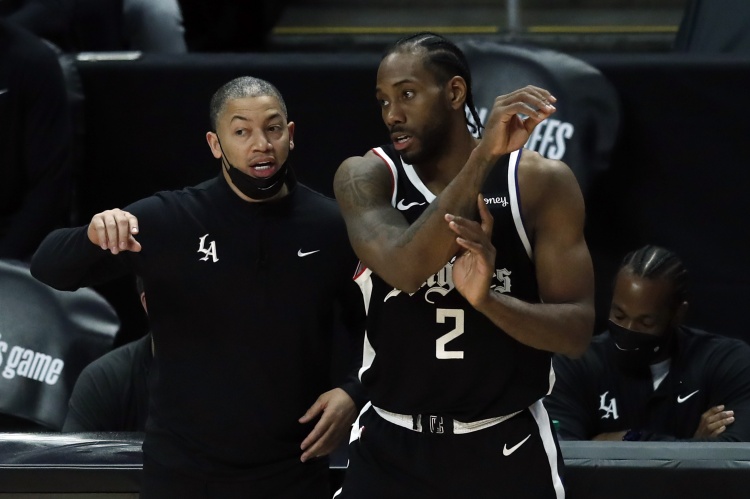 乐鱼app-泰伦-卢向伦纳德解析乔丹科比步法精髓 球员已高效吸收掌握