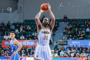 直播吧:威尔斯与辽宁仍在探讨细节 但对最终签约保持乐观