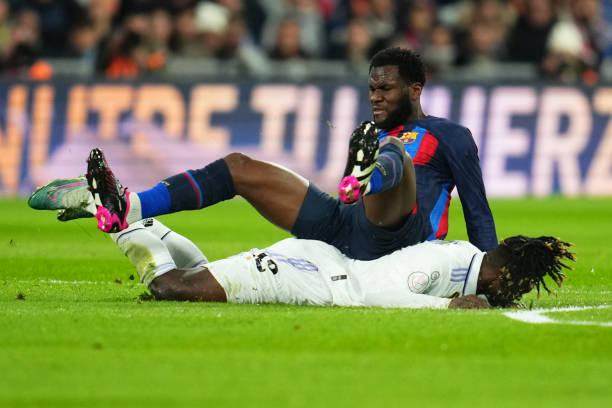 乐鱼体育app-残阵巴萨打出强硬一仗！35%控球4次射门也能赢皇马